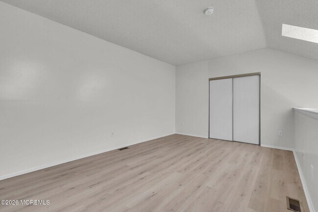 Building Photo - 4403 Aberdeen Dr