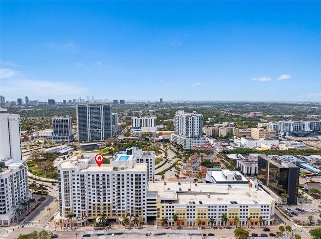 Building Photo - 1830 Radius Dr