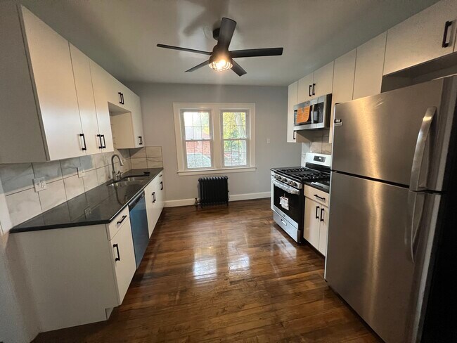 Kitchen - 645 Neff Rd