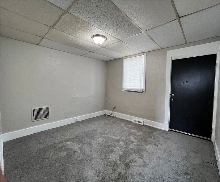 Building Photo - 201 Crescent Ave