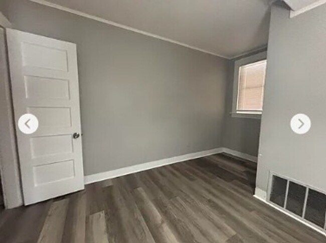 Building Photo - 200 Prospect St