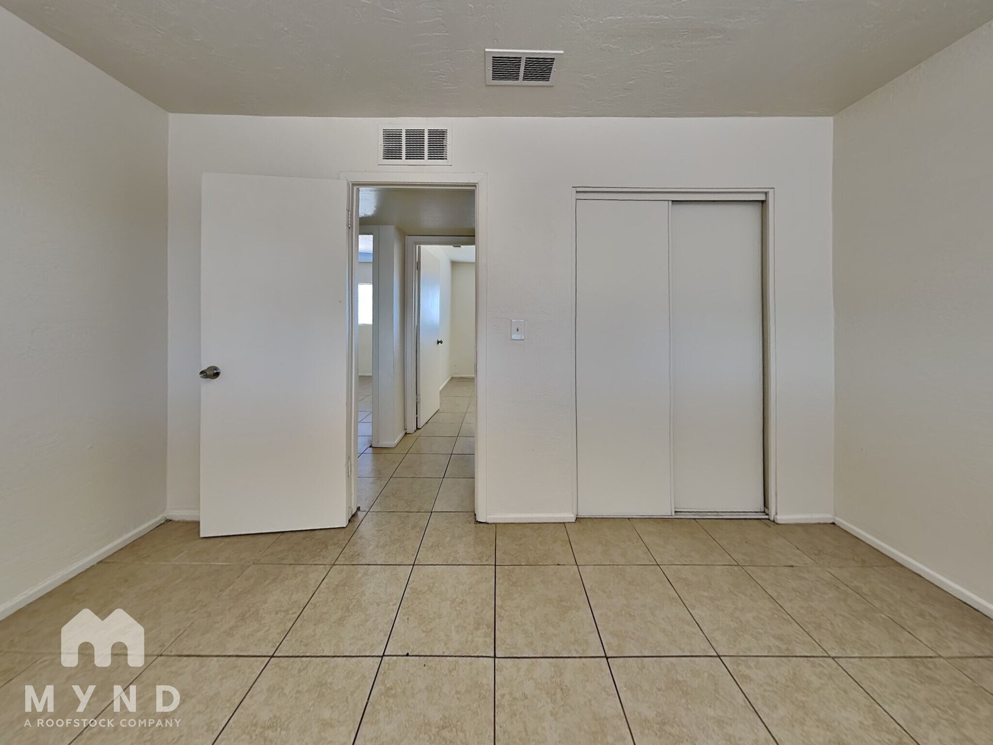 Building Photo - 15426 N Cactus Ln