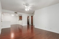 Building Photo - Modern 2-Bedroom Chandler Condo