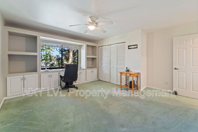 Building Photo - 5510 SW 4th Pl