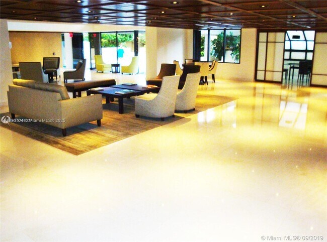 Building Photo - 201 Crandon Blvd