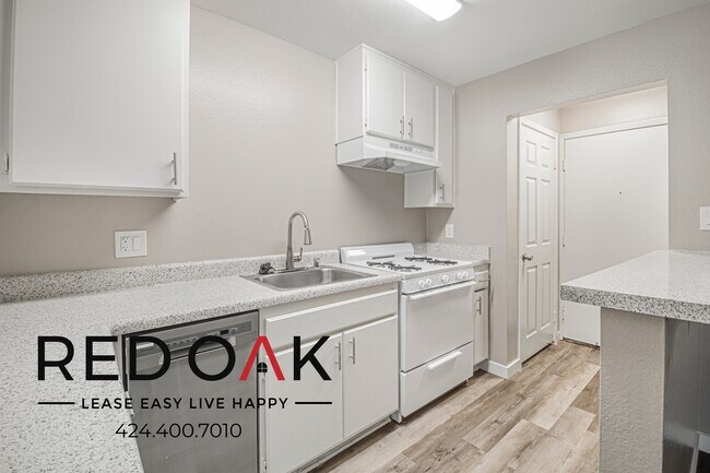 Building Photo - 3710 E Fountain St