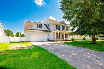 Building Photo - 2807 Walter Dr