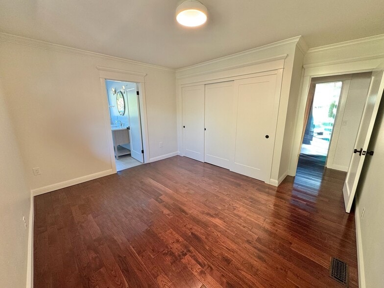 Main Home Primary Suite - 21 Sierra Ave