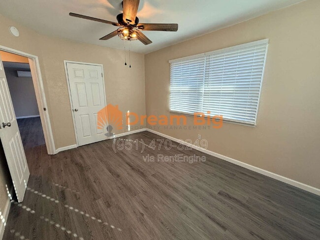 Building Photo - 1365 Stillman Ave