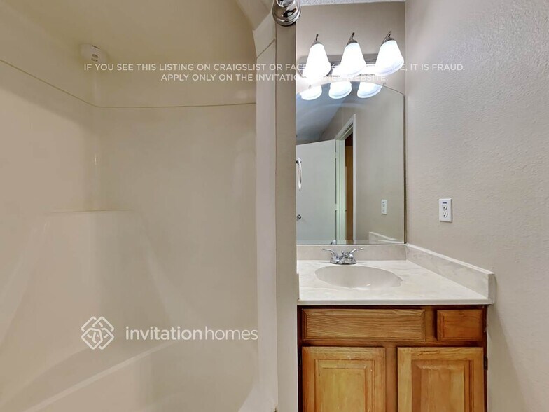 Building Photo - 1304 Brookmeadow Ct