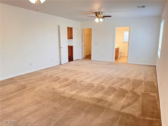 Building Photo - 810 Socorro Song Ln