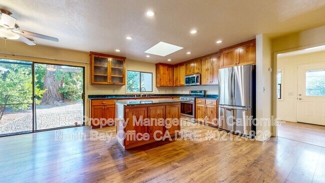 Building Photo - 4939 Dry Creek Rd