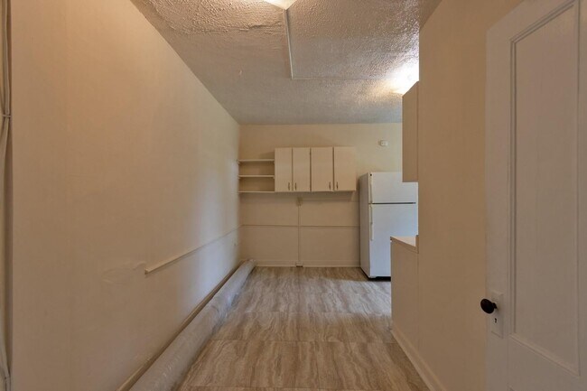 Building Photo - 5635-5639 NY-82
