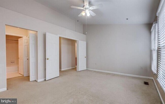 Building Photo - 11712 Scooter Ln