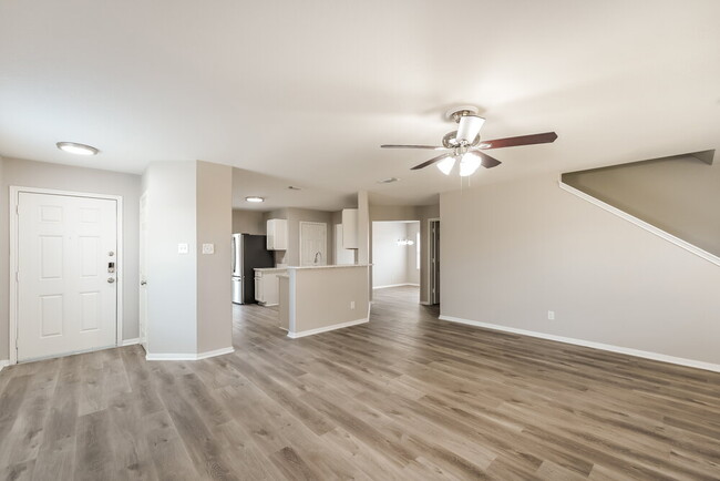 Building Photo - 20806 Fox Trot Ct