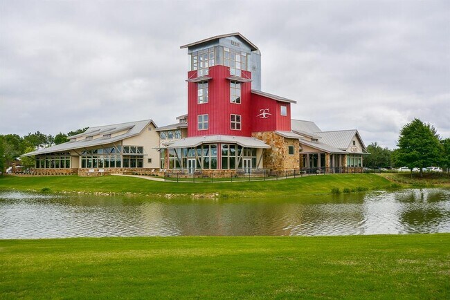 Building Photo - 6551 Scarlet Pond Ln
