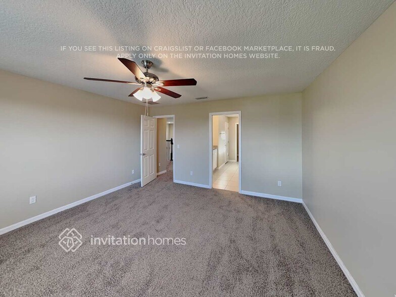 Building Photo - 2275 Bur Oak Blvd