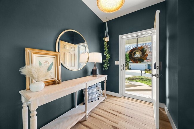 Building Photo - Discover this stunning 3-bedroom, 2.5-bathroom home where design and comfort meet in Mill Creek F...