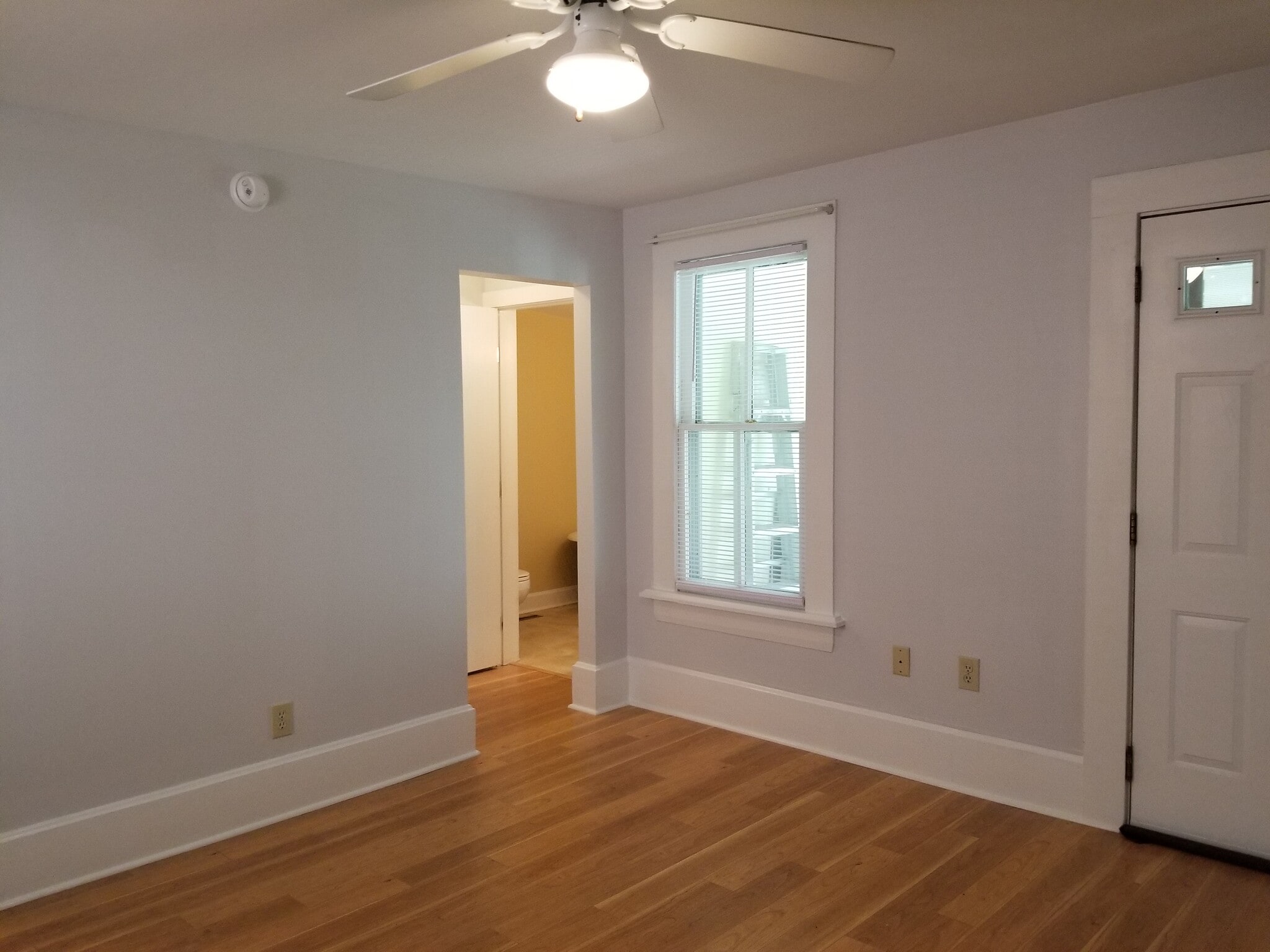 Dining Room with full bath adjacent - 1056 Highland St
