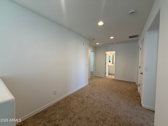 Building Photo - 14668 W Soft Wind Dr