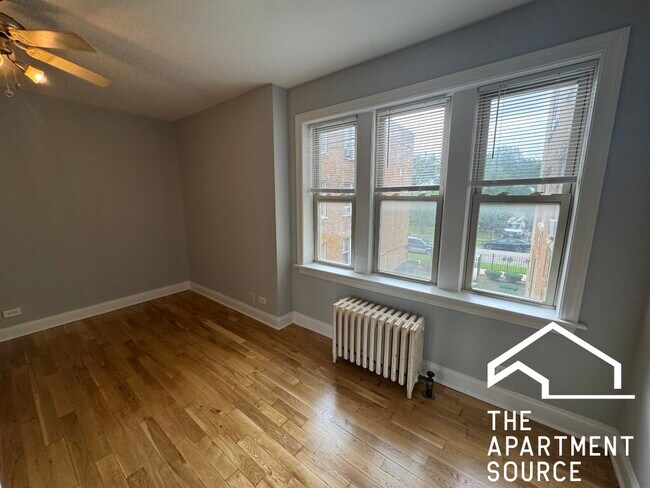 Building Photo - 4560 W George St