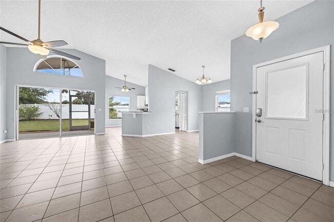 Building Photo - 7712 Water Oak Ct