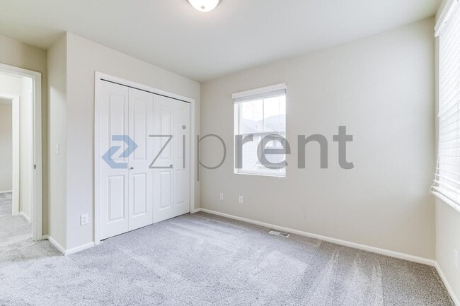 Building Photo - 18308 38th Dr SE