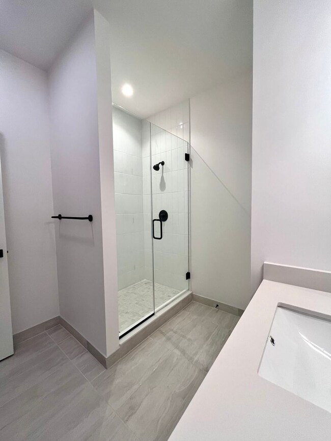 Building Photo - New building with garage parking