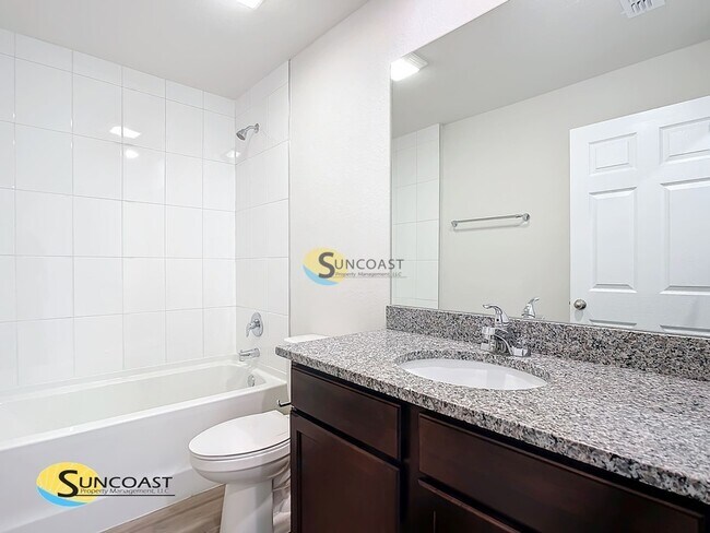 Building Photo - 12009 Henley Ave