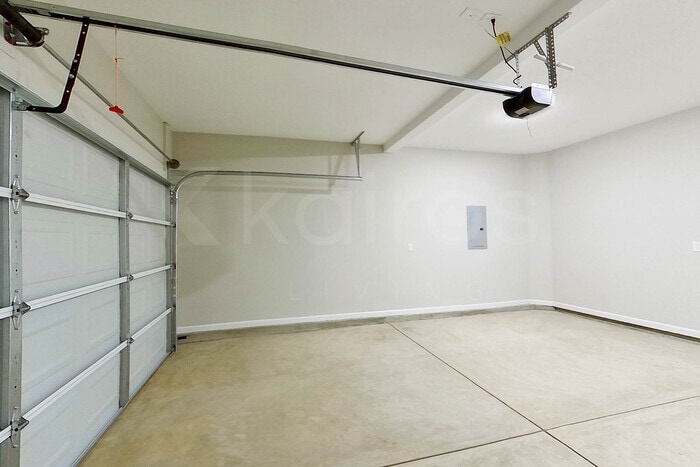 Building Photo - 464 Narrow Brg Ct