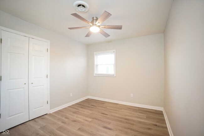 Building Photo - 1510 Douglas Dr