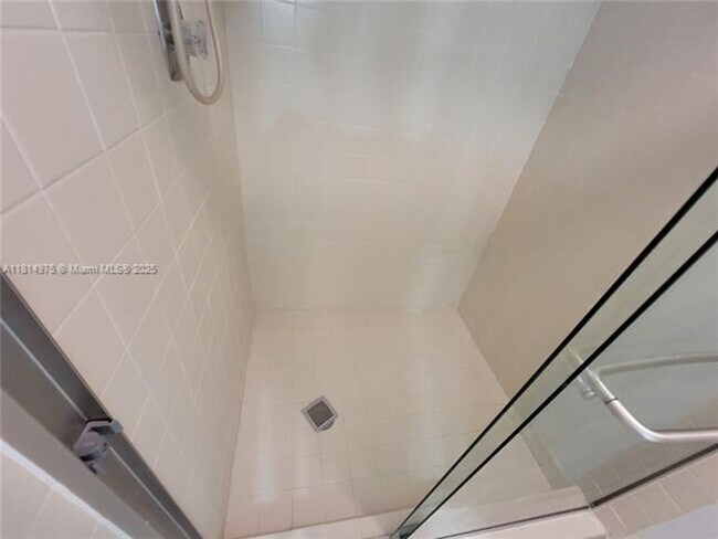 Building Photo - 13390 SW 91st Terrace