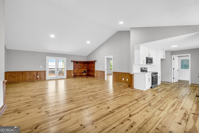 Building Photo - 106 Degrandis Ln NE