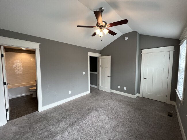 Building Photo - 107 Porter Terrace
