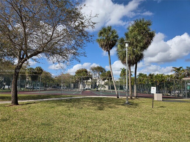 Building Photo - 8600 SW 133rd Avenue Rd