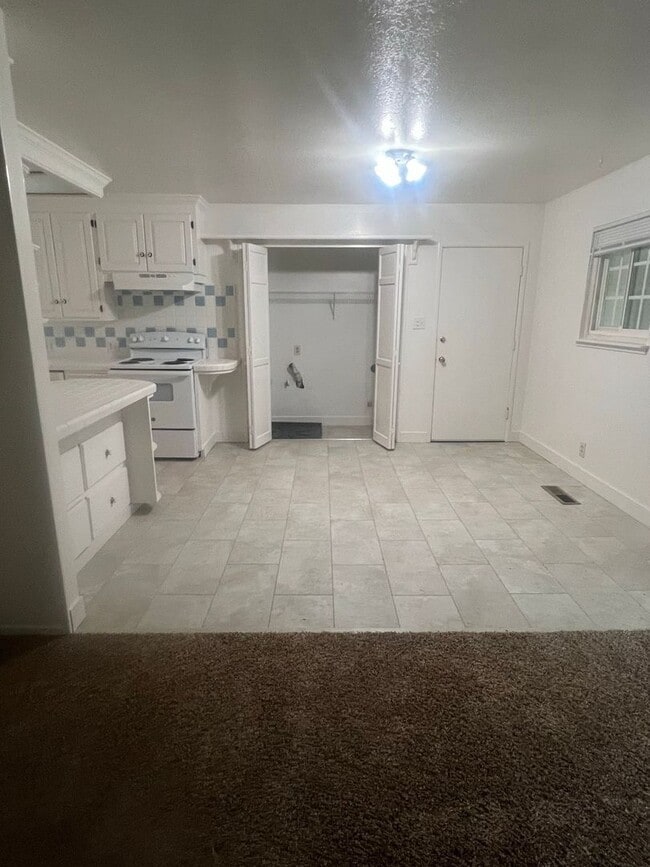 Building Photo - Updated 3 Bedroom Home in North Merced – Cul de Sac Location & Large Lot