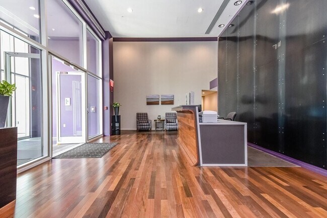 Building Photo - 1 Earhart St