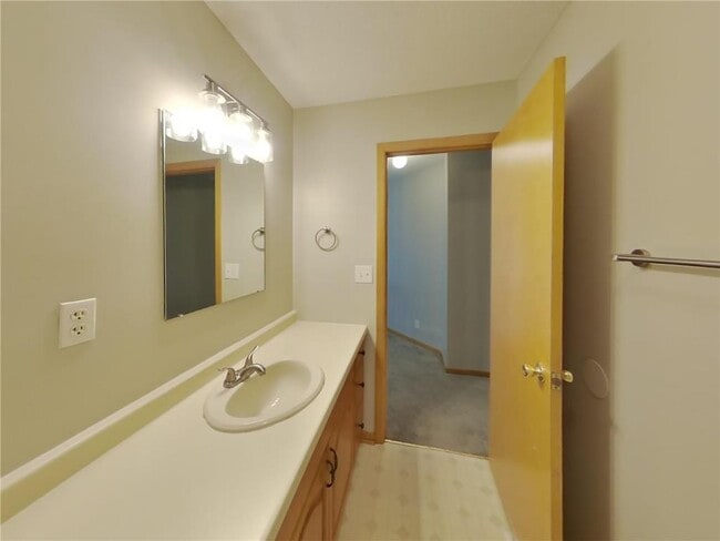 Building Photo - 5160 149th Ln NW
