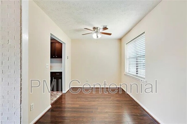 Building Photo - 76 Sandalwood Cir