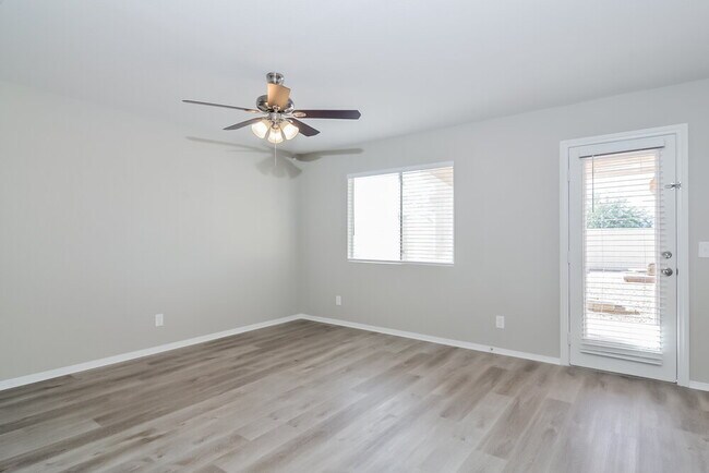 Building Photo - 2929 Deep Creek Ln