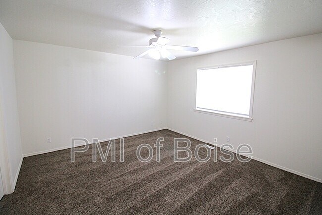 Building Photo - 9066 W Cannel Island St