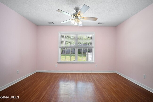 Building Photo - 44 Purrysburg Dr