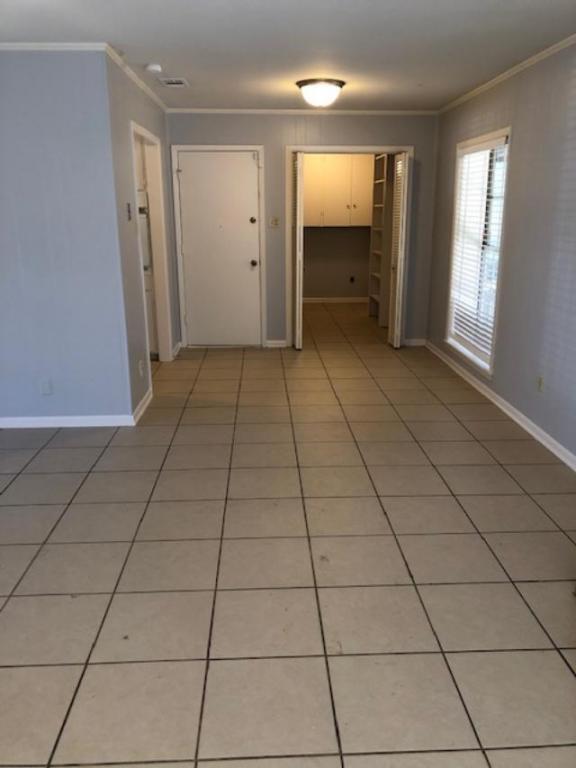 Building Photo - 601 Jeffery Dr