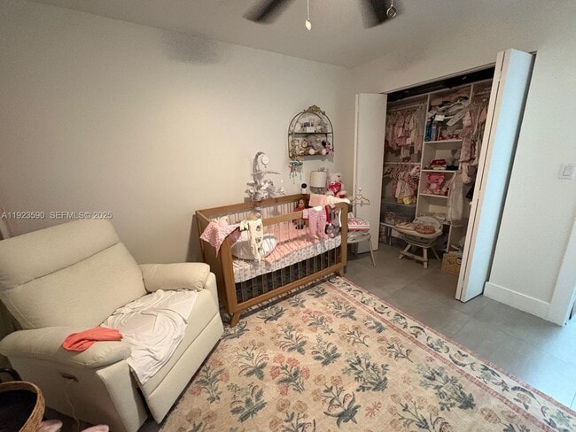 Building Photo - 7119 SW 105th Ct