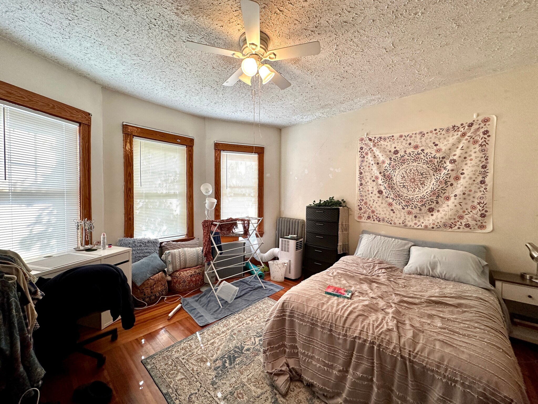 Building Photo - 30 Adams St