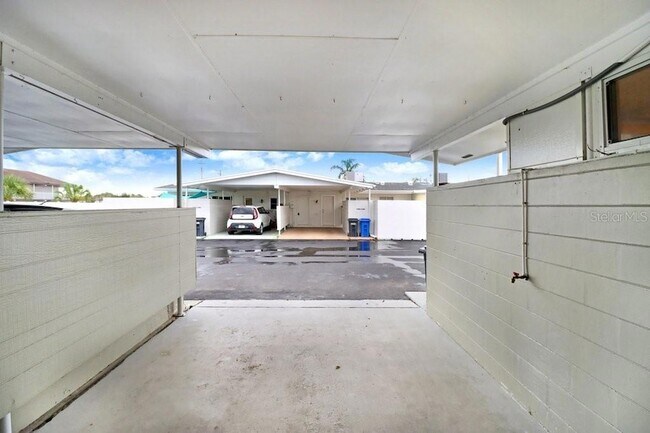 Building Photo - 1309 Warwick Ct