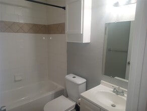 Building Photo - 24571 Cochran Dr