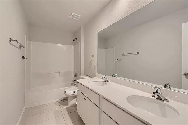 Building Photo - 6208 Painswick Dr
