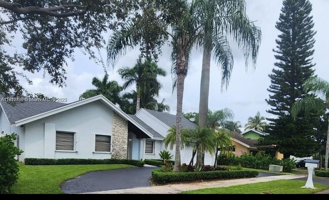 Building Photo - 14221 SW 106th Terrace