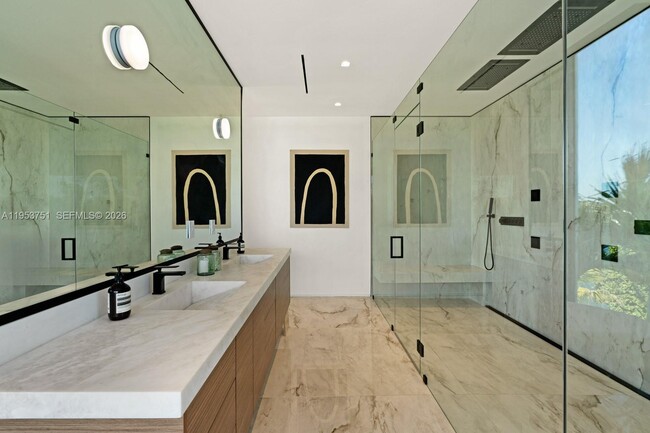 Building Photo - 701 86th St